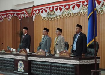 Bupati Iskandar Hadiri Paripurna Tahap II Perubahan KUA-PPAS Dan Ranperda RPJMD 2025-2029